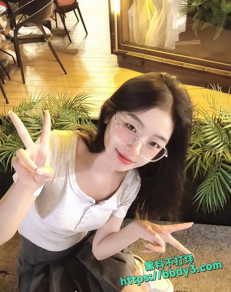 WL妍母狗曝光2