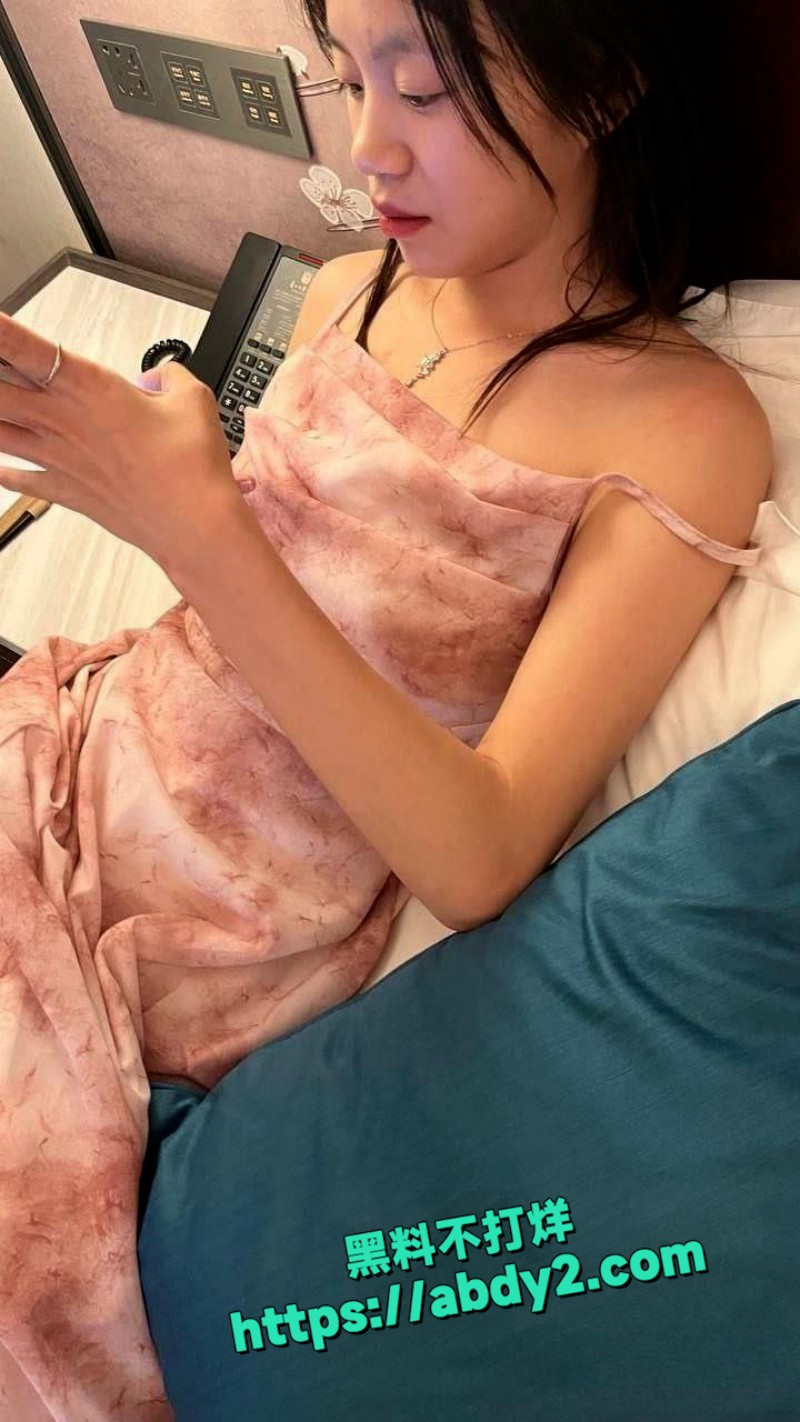 担保公司前台郭子涵 9