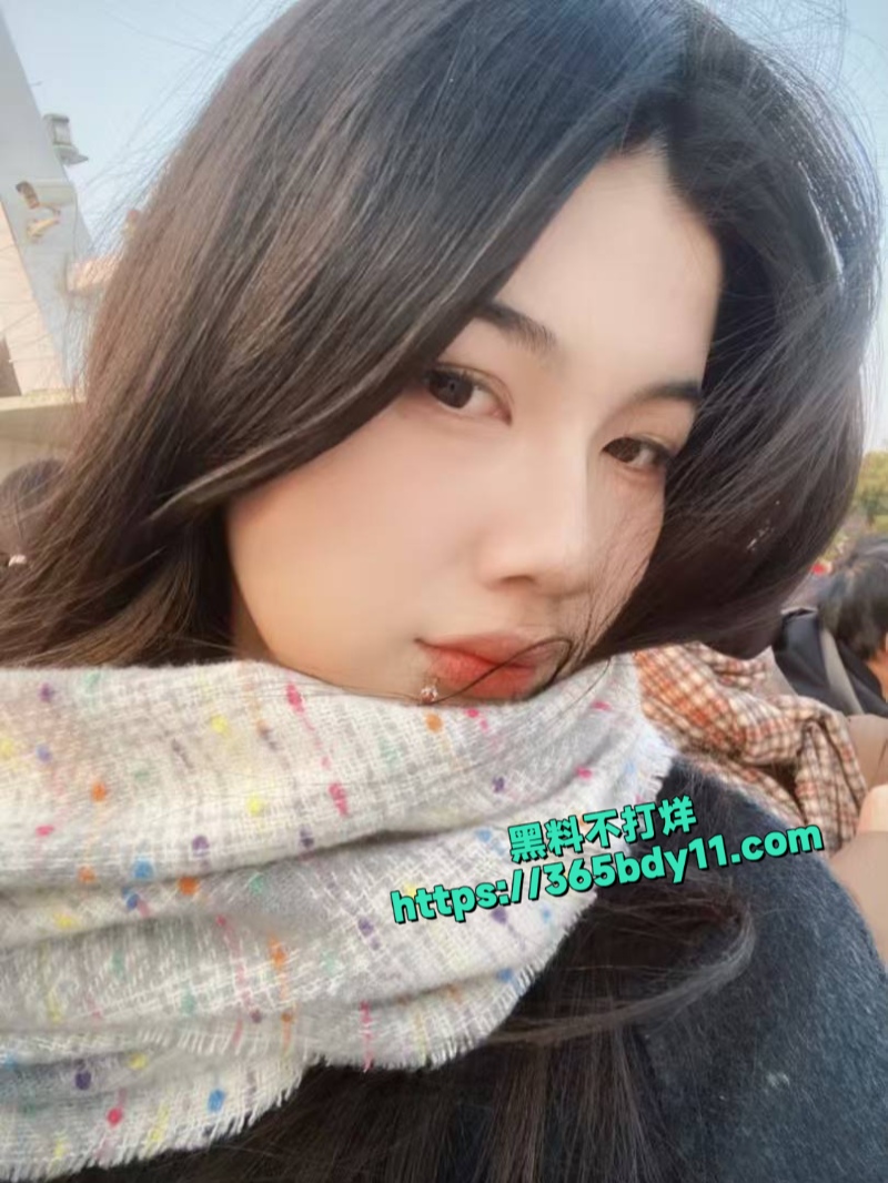 吉林大学大三张颖