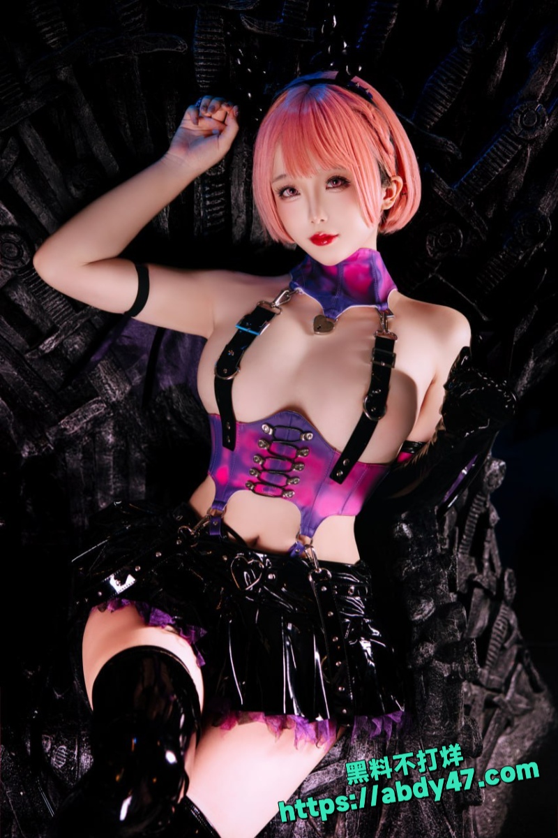 日奈娇化身性感魅魔Cosplay2