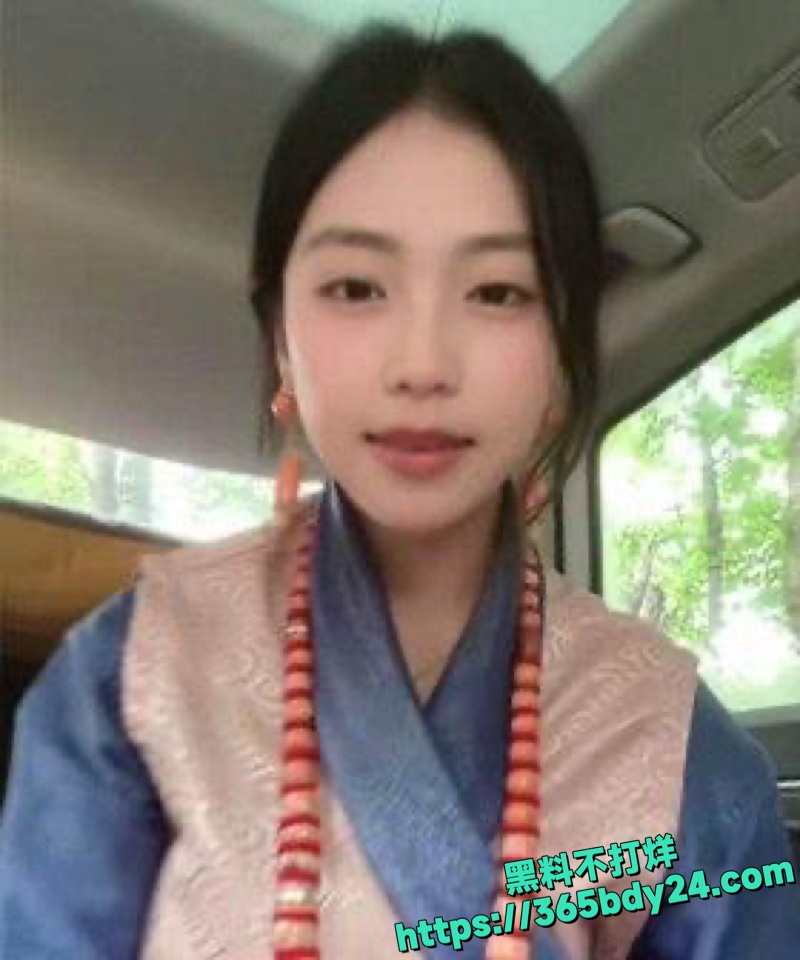 徐思洁清纯学妹约炮私拍6