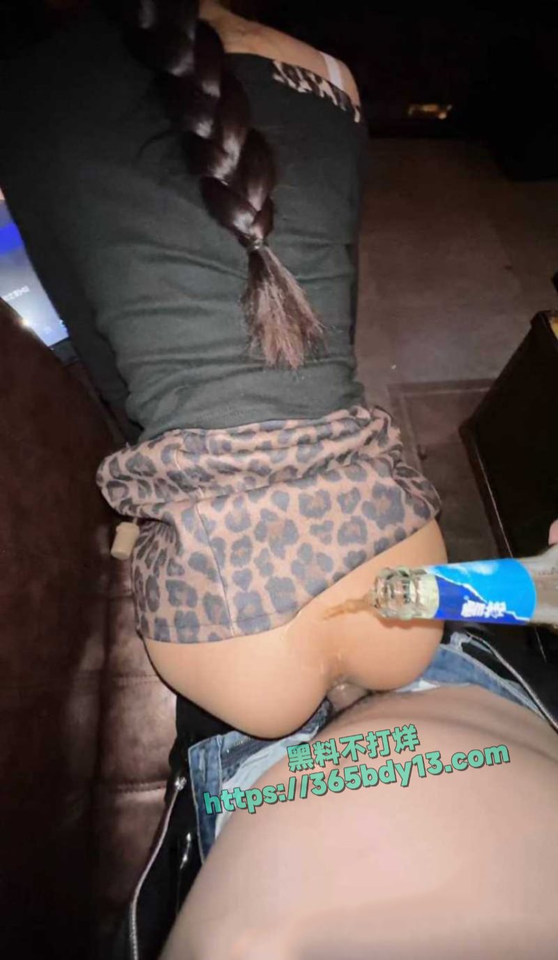 小姨子与异地男友奔现上床17