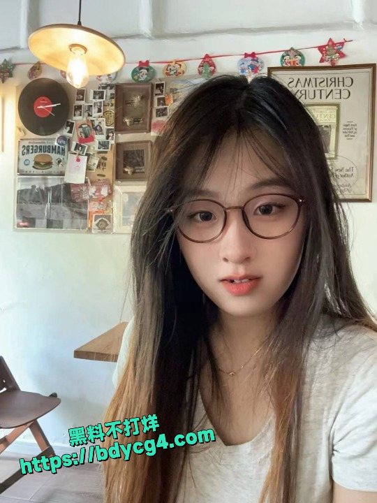 极品颜值小情侣私拍泄密流出1