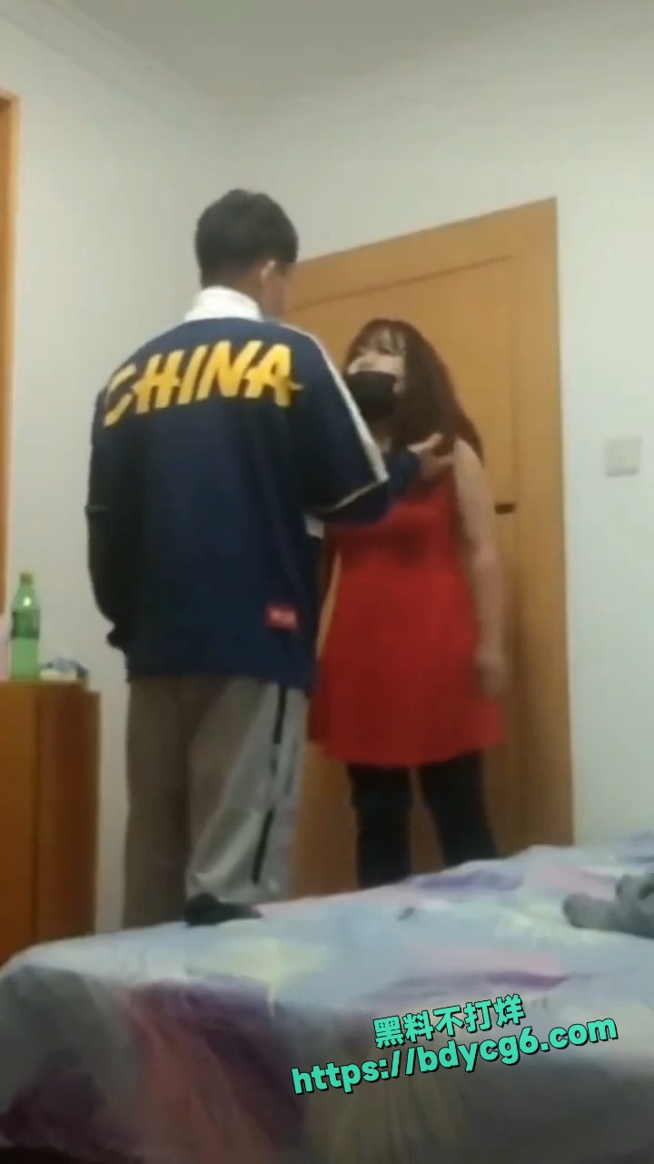 伪娘阿红事件后续