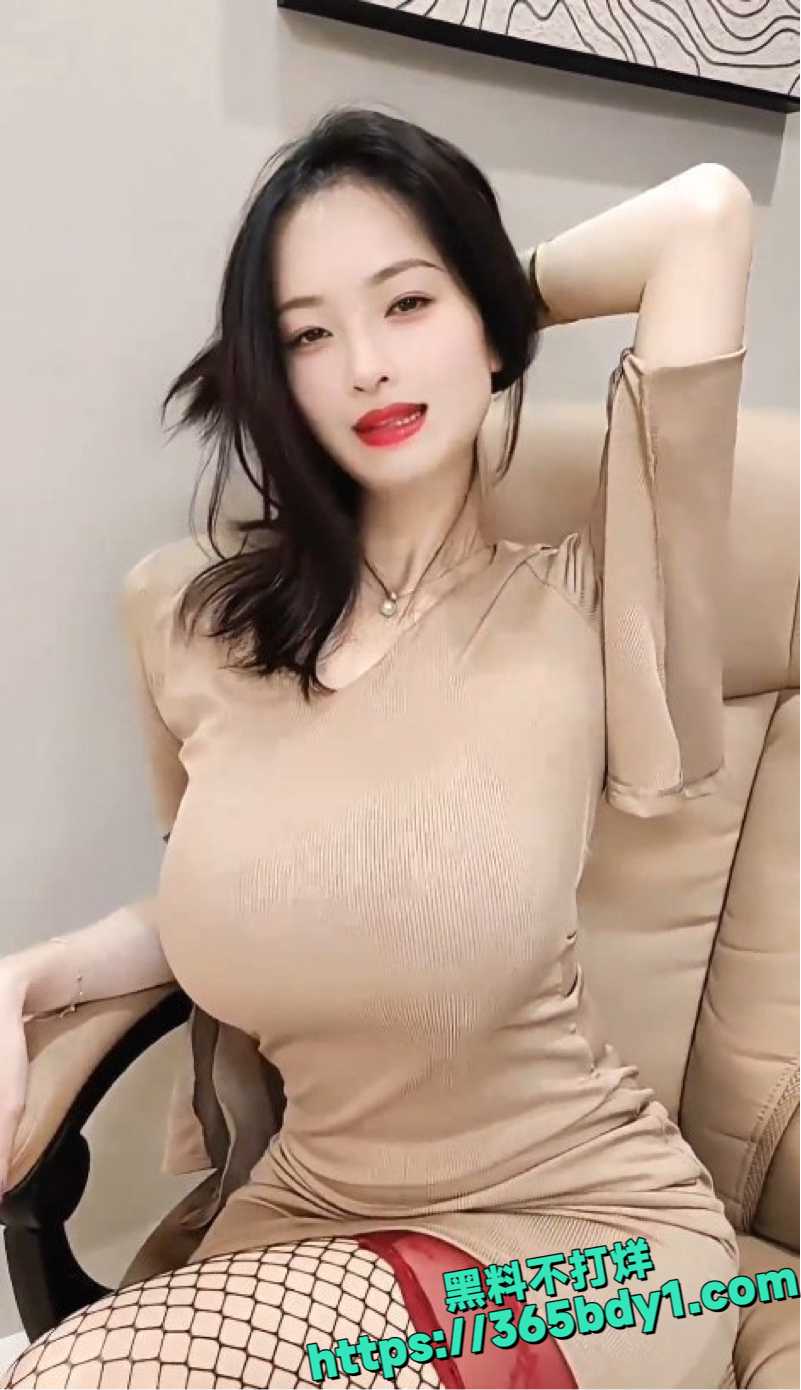 抖音网红沪上如烟自慰3