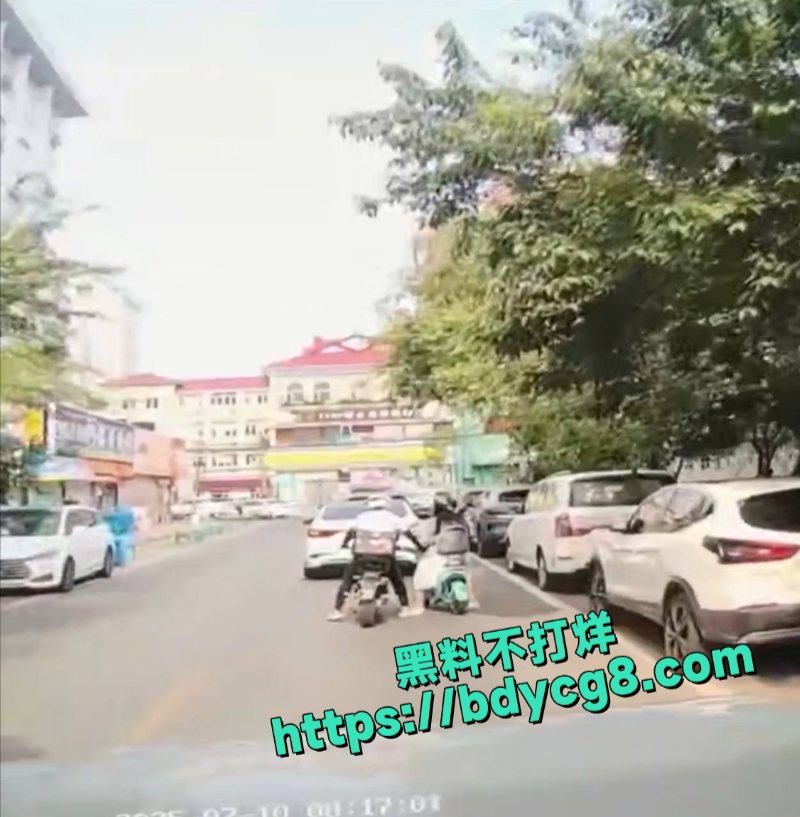 辽宁沈阳一街道惊现当街猥亵事件3