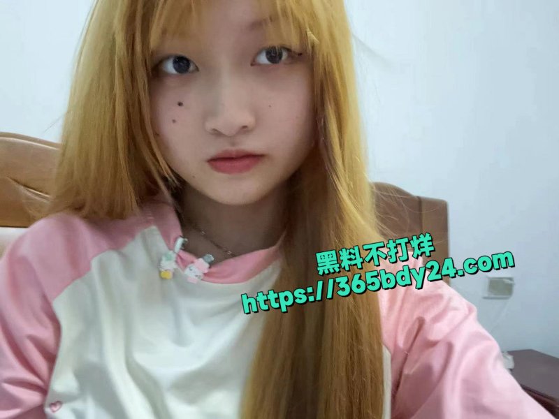 19岁四川大学女生1