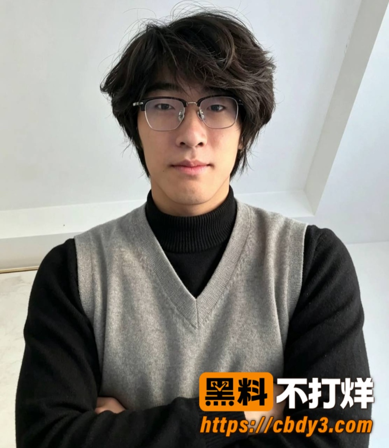 李毅照片2
