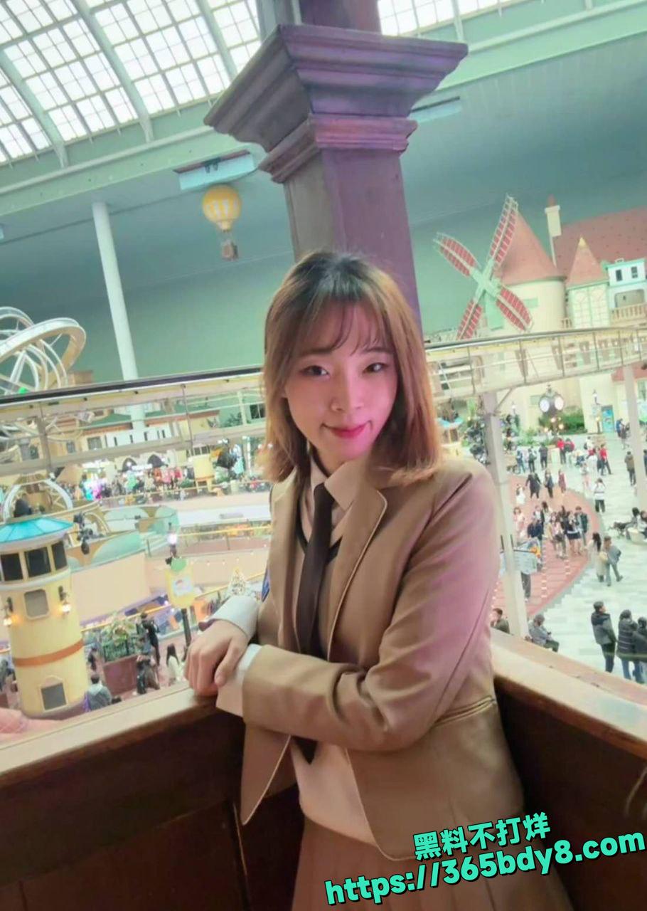 中国女留学生韩国写真4