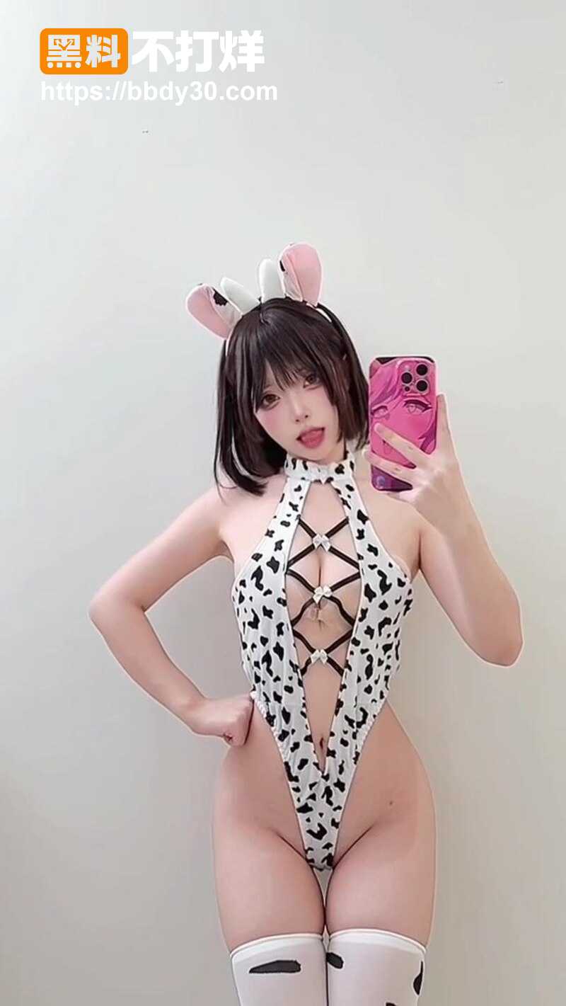 推特邦尼邦尼奶牛妹妹性感露出写真6