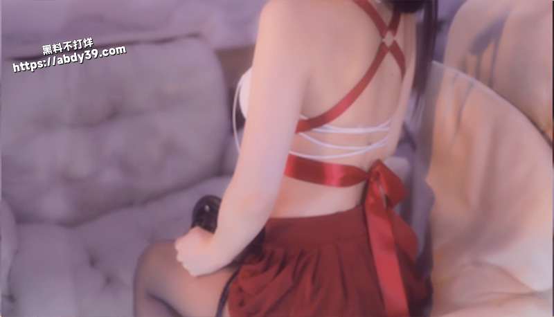 虎牙网红女神 阿稀稀.jpg4