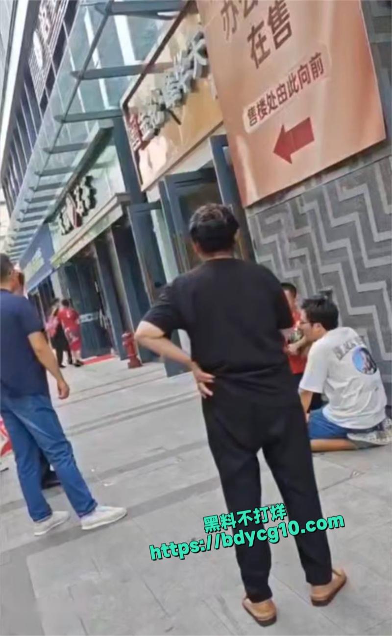 男子控诉老婆出轨2