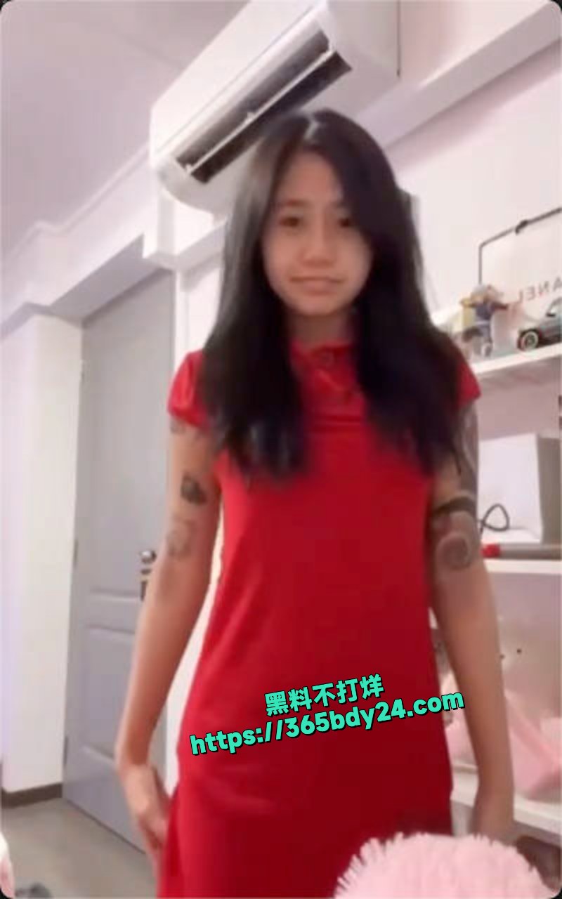 河南周口精神小妹陈茹裸舞自慰视频流出 2