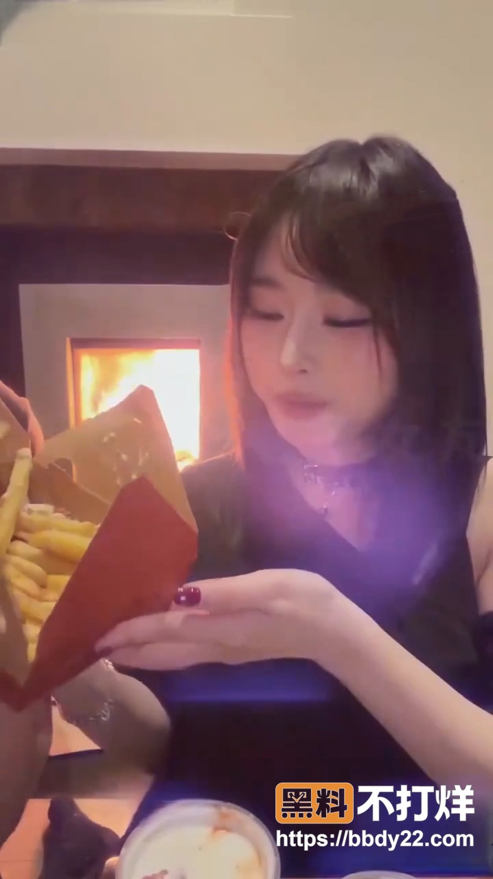 噗噗aheyanlz 假期暧昧15