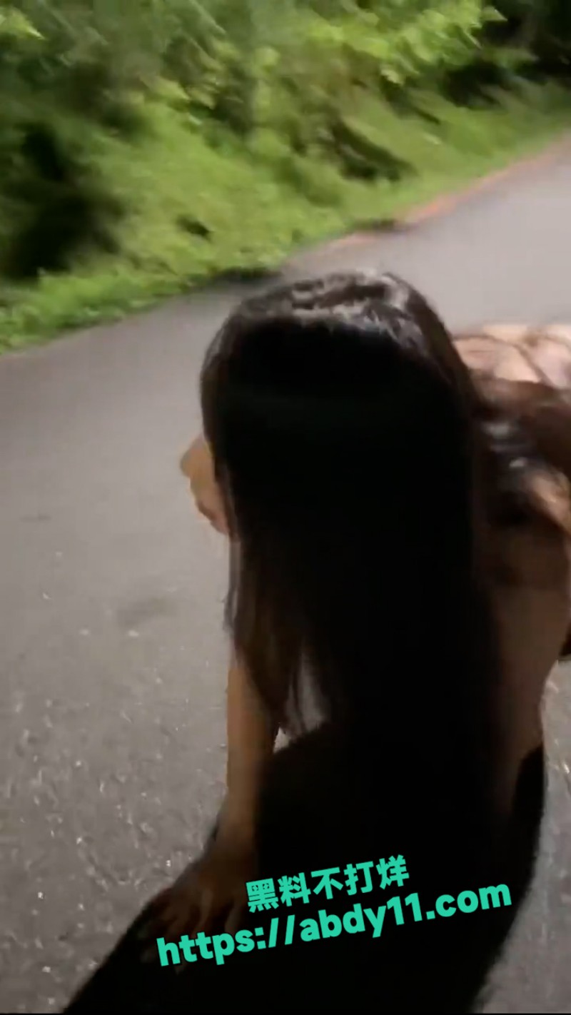 知名网黄巨乳女神 3