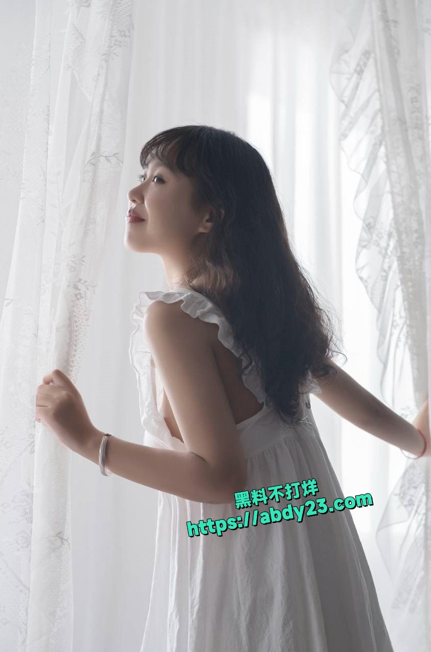 贵州嫩妹张靖羚裸贷视频流出 3