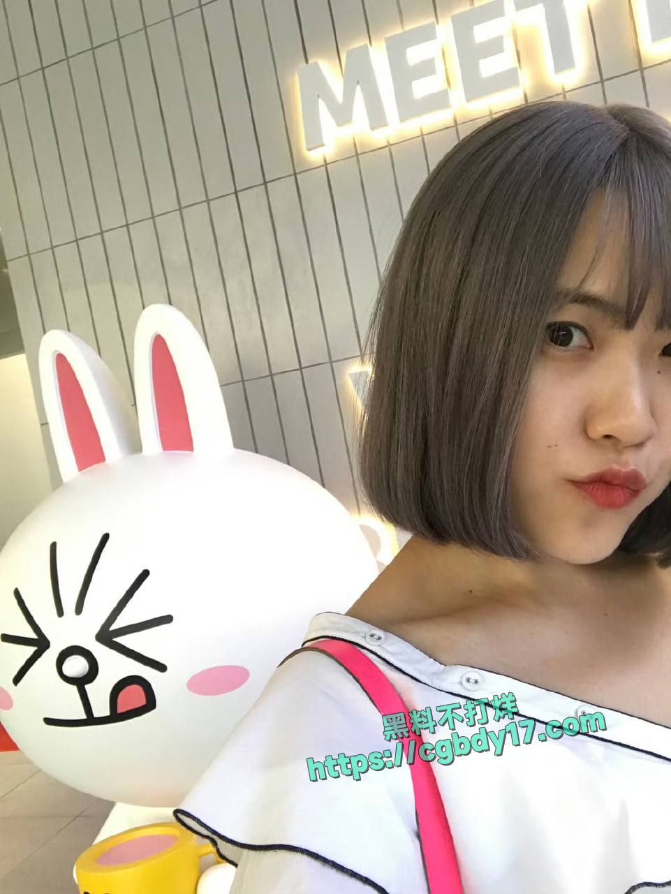 李美越 (18)