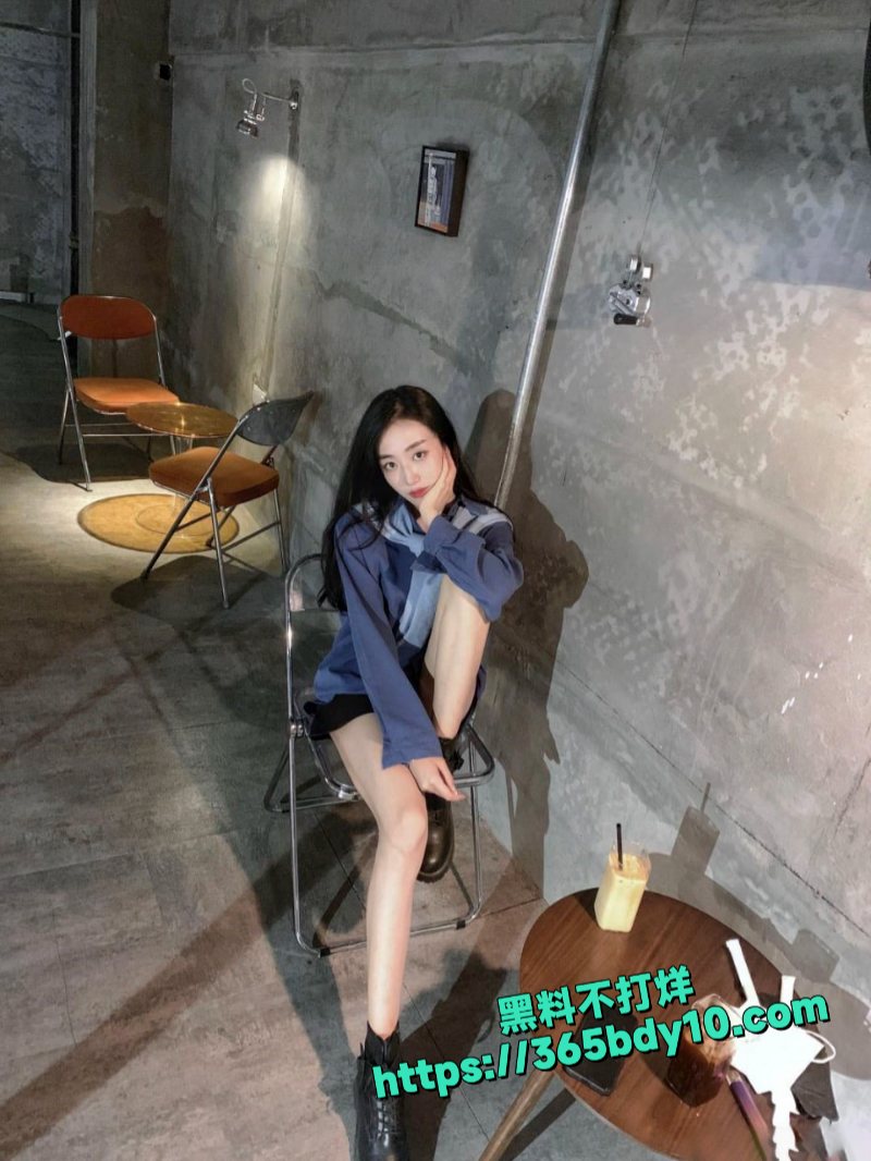 00后英语老师多次裸贷无力偿还肉偿抵债7