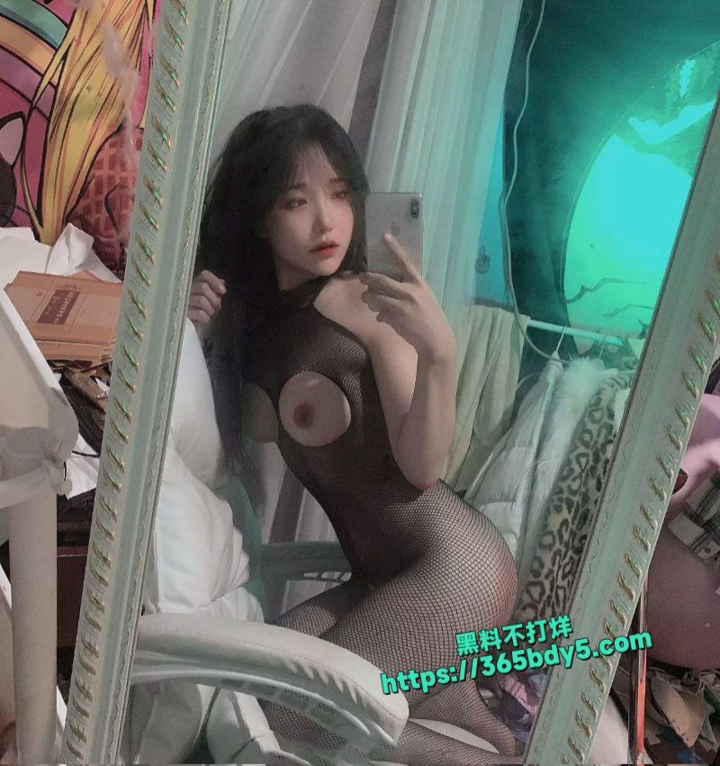 希威社模特周周私拍福利20
