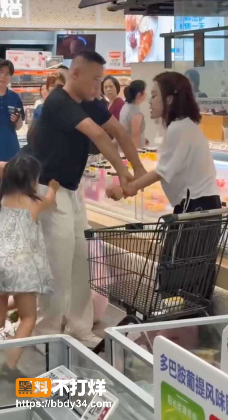 东阳盒马原配抓小三6