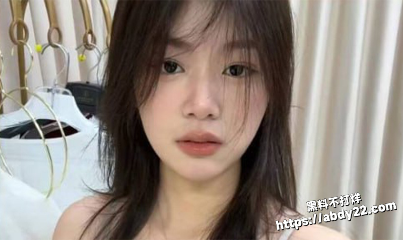 极品高颜值巨乳大学生2