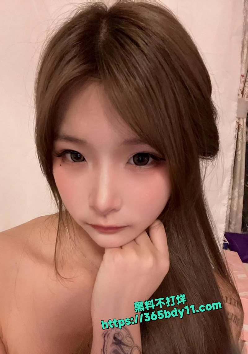 极品女神白虎萝莉Diandian自慰合集2