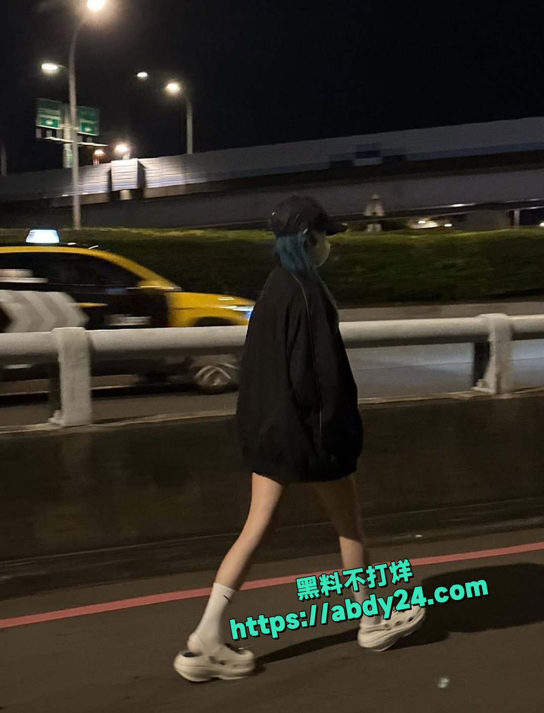 高颜值小博主映帆早期露脸私拍流出 6