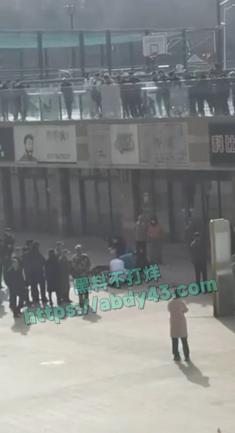 青海西宁南门体育场5