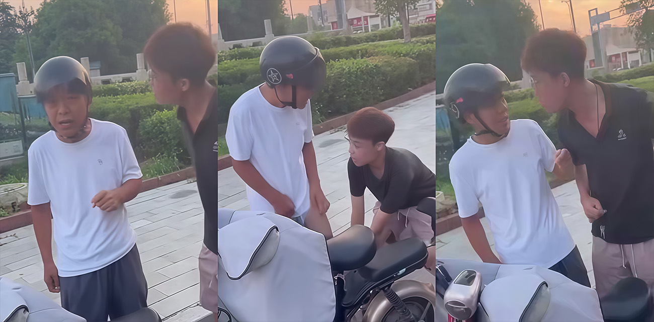 年轻人打架不讲武德 扒老头裤衩 老头估计都得当场被吓尿裤子 太搞了这也
