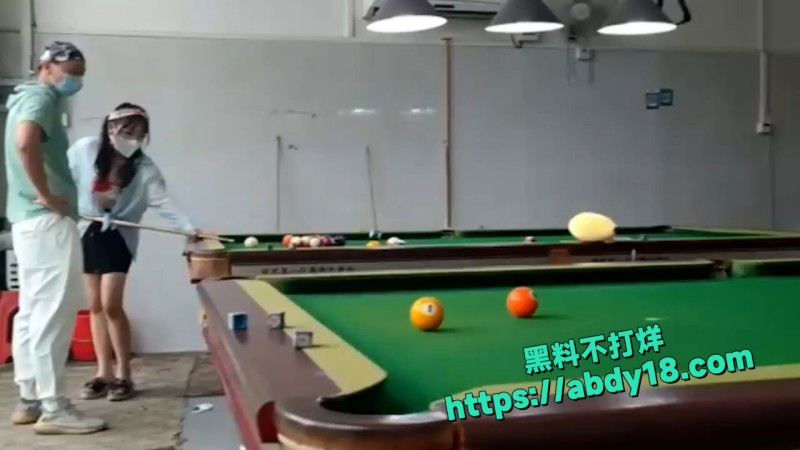 推特网红TonyJ和贝贝 1