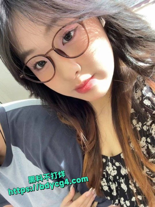 极品颜值小情侣私拍泄密流出2