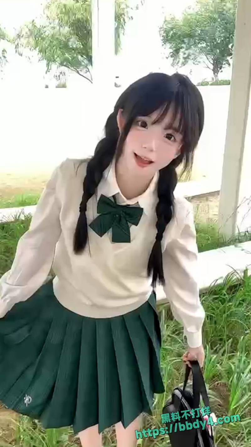 宋依依 1