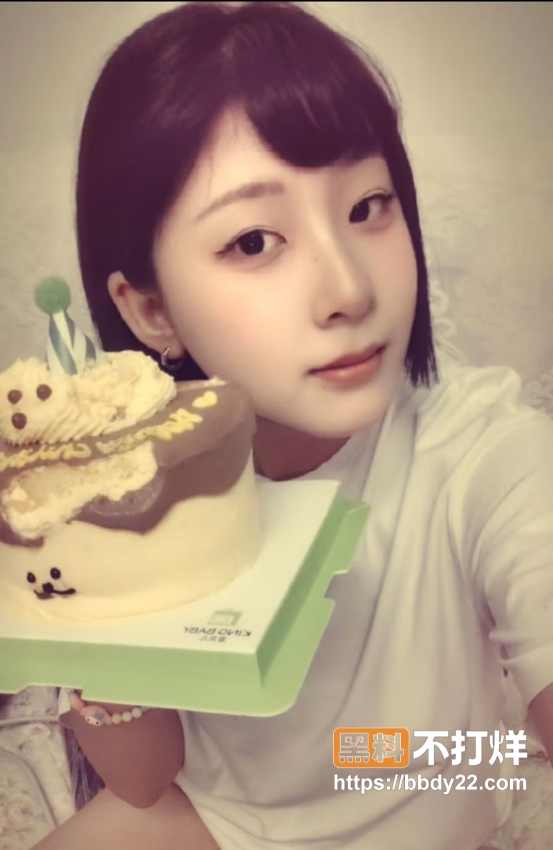 高颜值微胖身材萌妹2