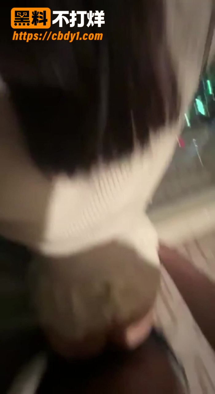 反差婊大学生1