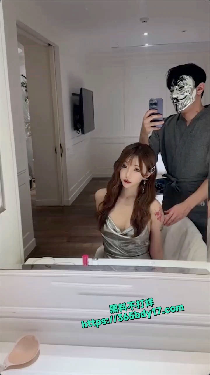 韩国知名网黄lovechuu线下换妻活动实录 1