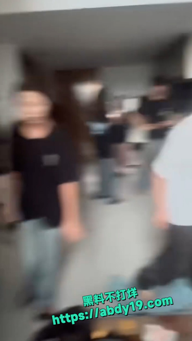 精神小伙与精神小妹 15