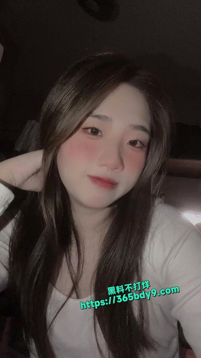 曝光山东青岛平度母狗王奕每天都需要男人来满足5