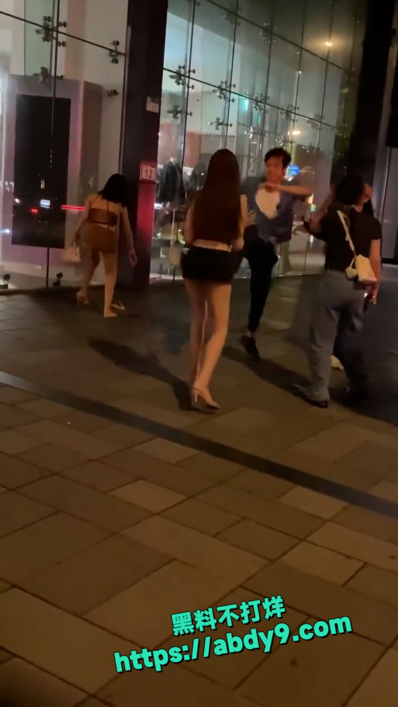 台湾男子看不惯泰国人妖 3