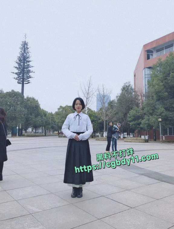 成都范梓幄欠网贷下海做鸡 (15).jpg
