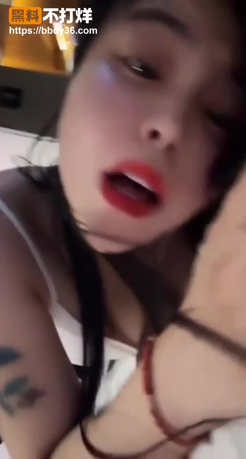 wann晚高颜值私密视频泄露3