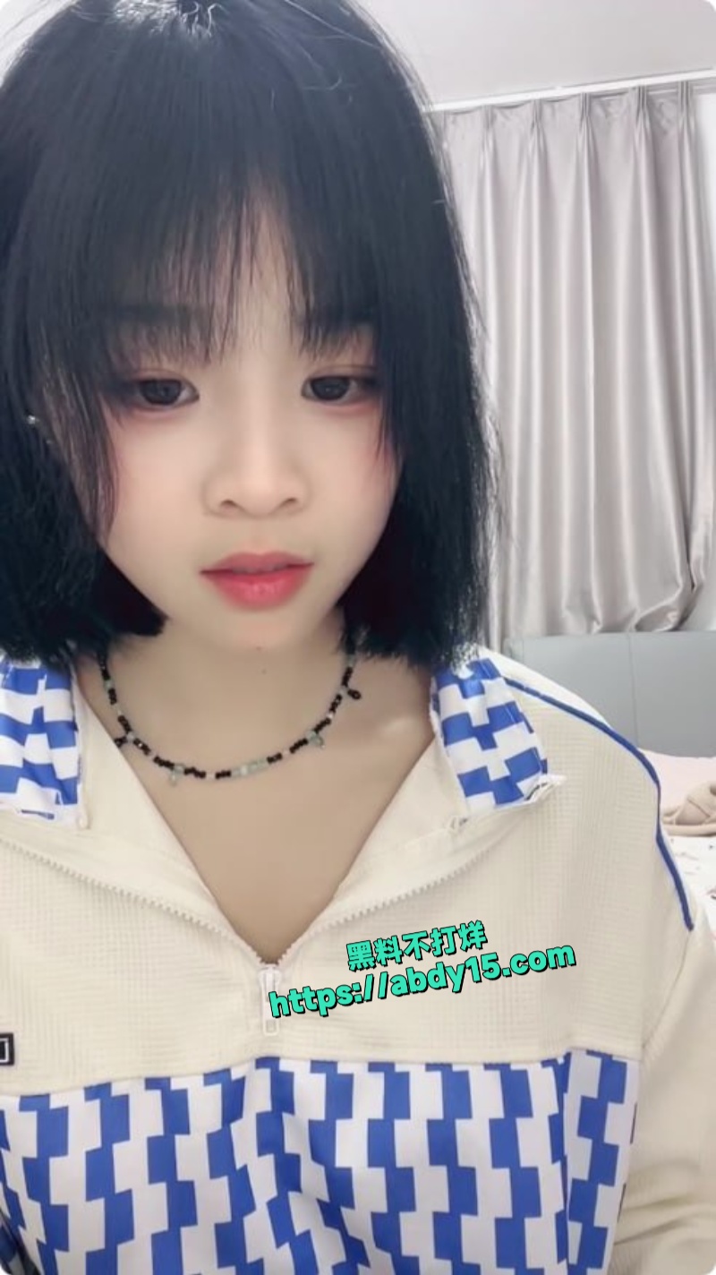 06年极品学生妹私拍流出 1