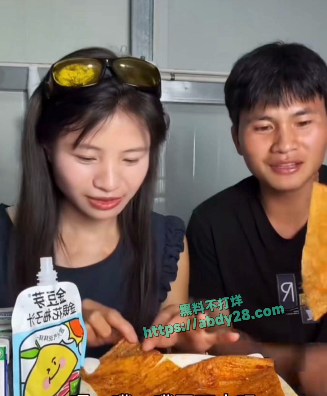抖音网红小英曝老公上拉如出轨表妹 31