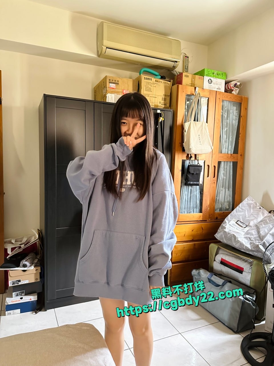 台南大学女大学生杨怡君,被男友调教性爱视图流出10