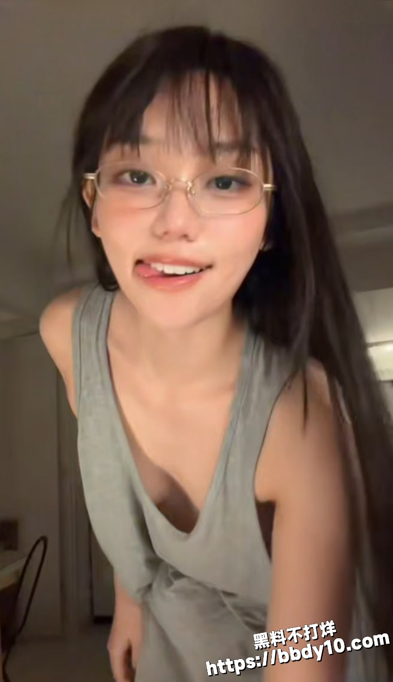 推特高颜值福利姬5