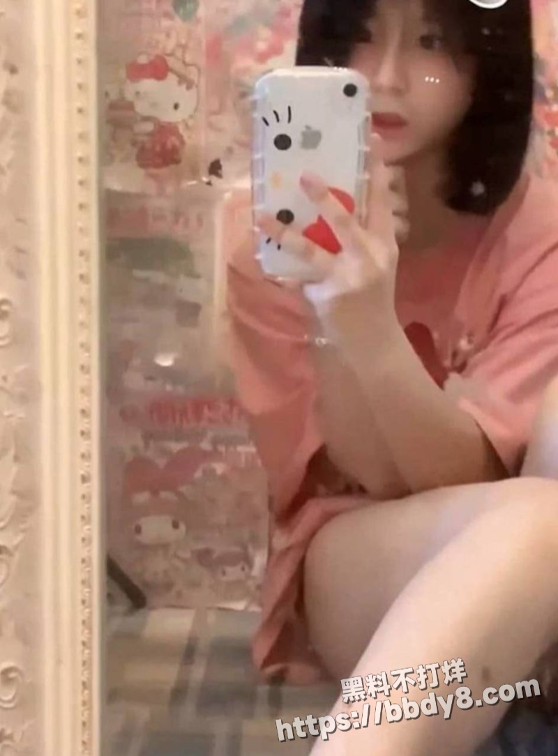 乌萌萌眼镜娘人设大翻车4