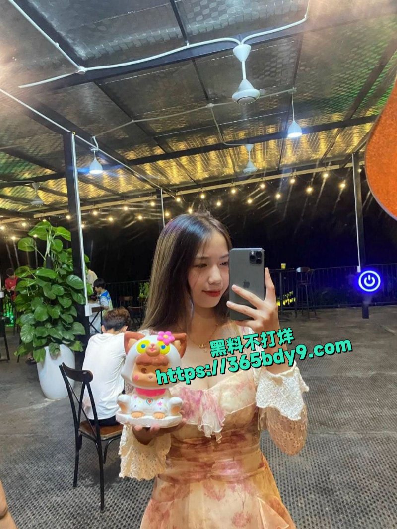 越南毒妇捅死自己老公8