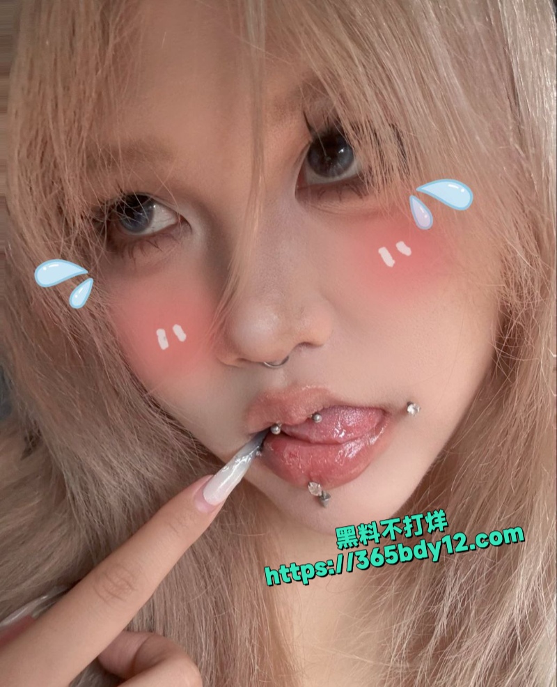 女大学生反差精神小妹1