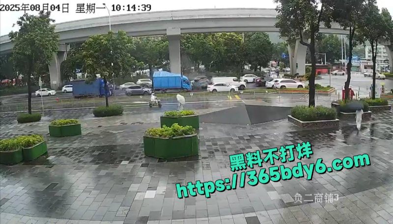 深圳荷坳地铁站突发重大交通事故3