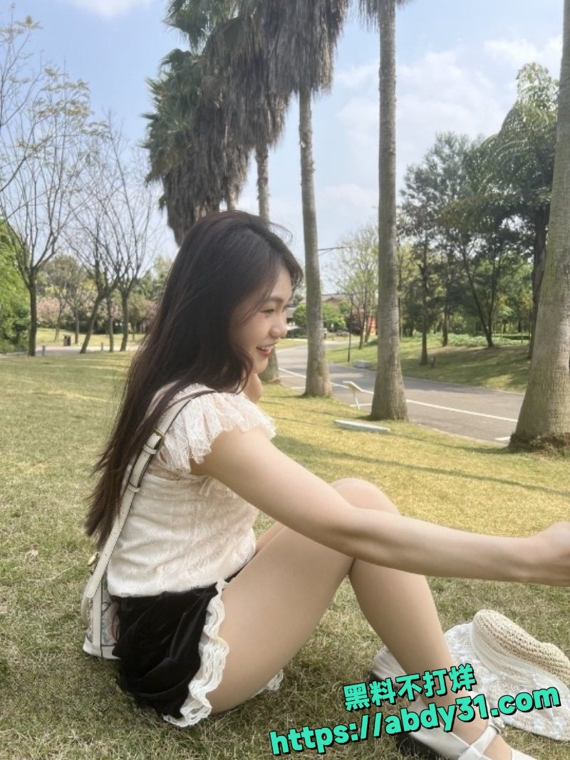 肖先生在妻子孕期出轨女大学生2