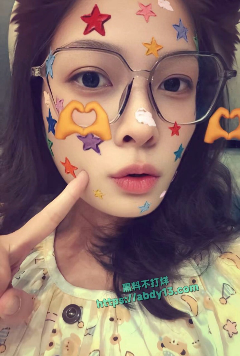 渣女出轨发圈忘屏蔽男友 11